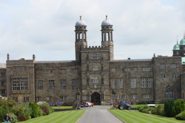 stonyhurst-college-1A1B807AE-3D89-1A76-72B7-09C3E91F535A.png